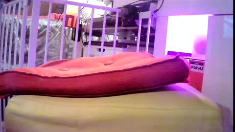 Snapshot of ucez2play chatting on 12.06.24 Daddy online show from 12.06.24