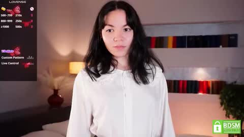 Lili online show from 09.10.25