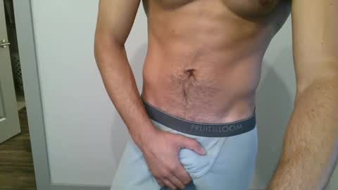 Snapshot of uhhuhyea chatting on 10.13.25 uhhuhyea online show from 10.13.25