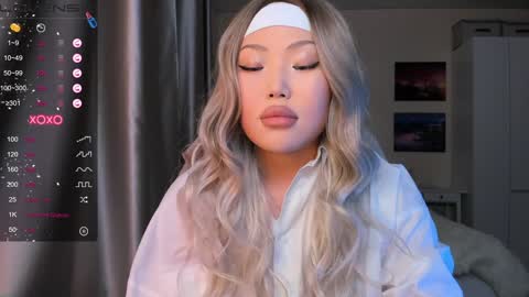 Snapshot of uko_sa chatting on 01.17.25 uko sa online show from 01.17.25