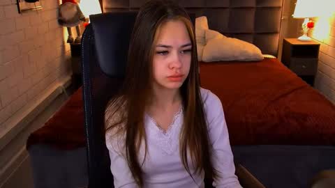 Ulia online show from 02.03.26