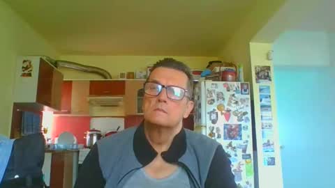 ulmeni4 online show from 04.23.26
