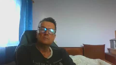 Snapshot of ulmeni4 chatting on 06.05.26 ulmeni4 online show from 06.05.26