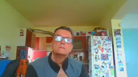 Snapshot of ulmeni7 chatting on 04.20.26 ulmeni7 online show from 04.20.26