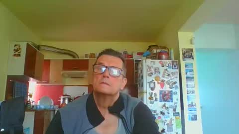 Snapshot of ulmeni7 chatting on 04.23.26 ulmeni7 online show from 04.23.26