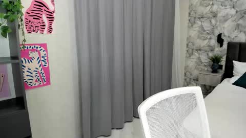 Snapshot of ultima_ma18 chatting on 09.13.25 Melena online show from 09.13.25