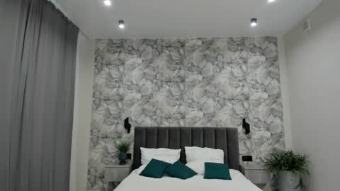 Snapshot of ultima_ma18 chatting on 09.18.25 Melena online show from 09.18.25