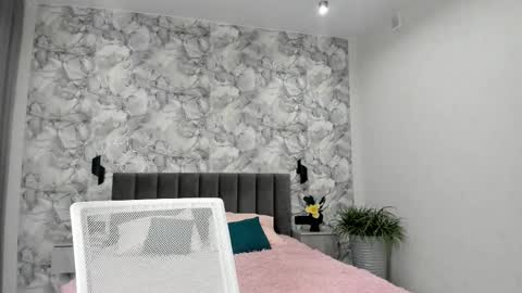 Melena online show from 12.16.25