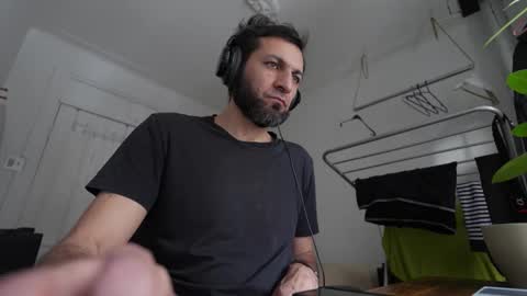 ultratoaster online show from 12.18.25