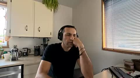 Snapshot of ultratoaster chatting on 06.29.26 ultratoaster online show from 06.29.26