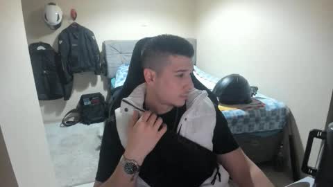 Snapshot of ulxer chatting on 05.14.26 hi im mike tyson - online show from 05.14.26