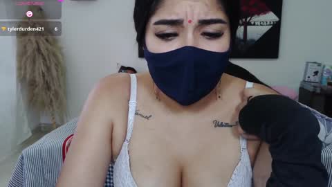 Snapshot of umarany chatting on 01.08.25 umarani online show from 01.08.25