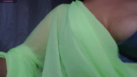 Snapshot of umarany chatting on 09.14.25 umarani online show from 09.14.25