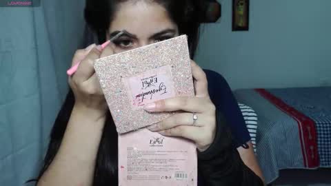 Snapshot of umarany chatting on 10.13.25 umarani online show from 10.13.25