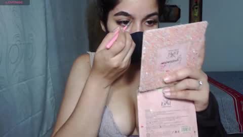 Snapshot of umarany chatting on 10.18.25 umarani online show from 10.18.25