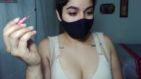 Snapshot of umarany chatting on 10.20.25 umarani online show from 10.20.25