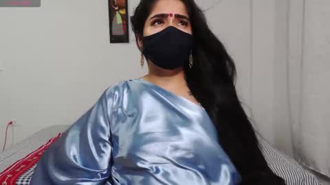 Snapshot of umarany chatting on 11.14.25 umarani online show from 11.14.25