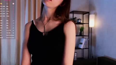Snapshot of umbraelyon chatting on 07.03.26 Liliane online show from 07.03.26