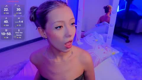 Snapshot of umpa_lummpa_ chatting on 04.11.26 umpa_lummpa_ online show from 04.11.26