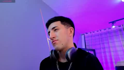 un_sluttyy online show from 12.17.25