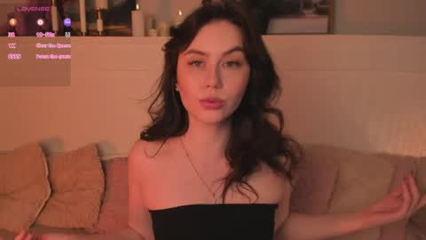 Una  online show from 04.02.26