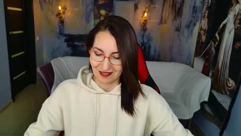 Snapshot of unatera chatting on 03.27.26 UnaTera online show from 03.27.26