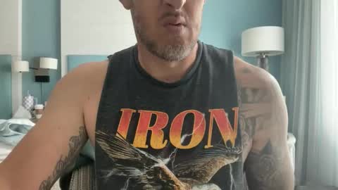 Snapshot of uncleblazer10 chatting on 04.08.26 uncleblazer10 online show from 04.08.26