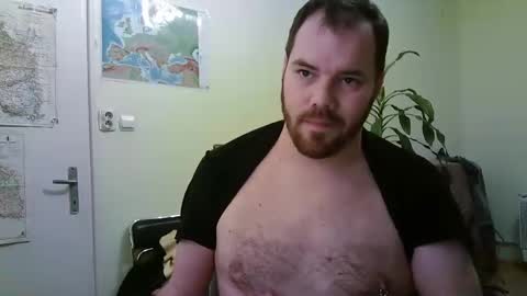 Snapshot of uncut_strong chatting on 01.13.25 Uncut Strong online show from 01.13.25