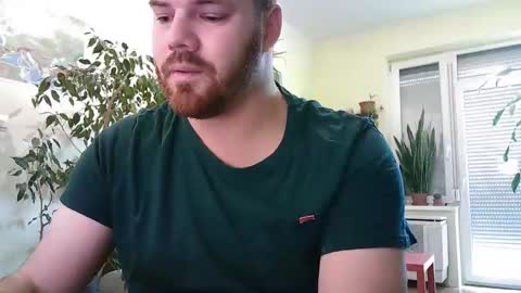 Snapshot of uncut_strong chatting on 12.17.25 Uncut Strong online show from 12.17.25