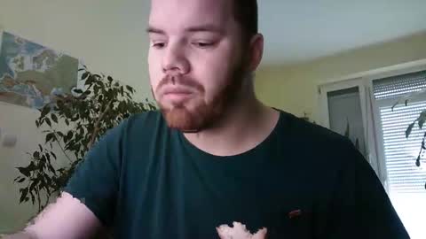 Snapshot of uncut_strong chatting on 12.18.25 Uncut Strong online show from 12.18.25