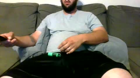 Snapshot of uncutbluecollarcock chatting on 09.15.25 Uncut Rod online show from 09.15.25