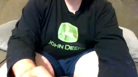 Snapshot of uncutbluecollarcock chatting on 11.25.25 Uncut Rod online show from 11.25.25