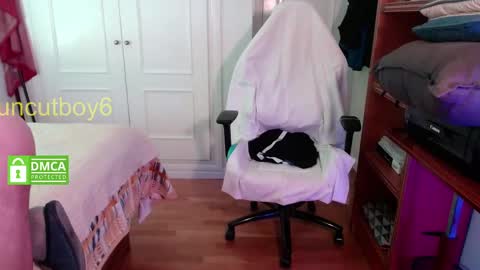 Snapshot of uncutboy6 chatting on 03.03.25 Uncut online show from 03.03.25