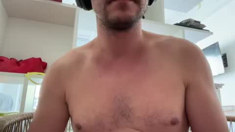 Under  Huge cock with beautiful uncut foreskin online show from 02.17.25