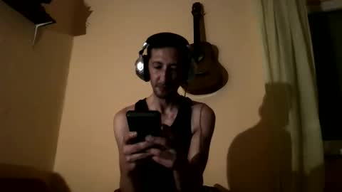 Snapshot of underguy19 chatting on 10.18.25 underguy19 online show from 10.18.25