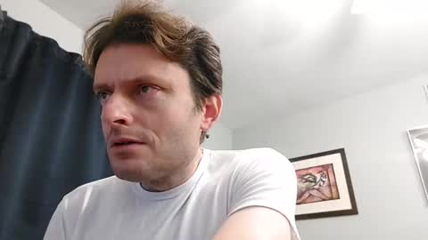 Snapshot of undress_me_ chatting on 01.01.25 undress me online show from 01.01.25