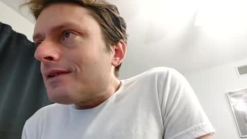 Snapshot of undress_me_ chatting on 01.04.25 undress me online show from 01.04.25