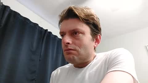 Snapshot of undress_me_ chatting on 01.28.25 undress me online show from 01.28.25