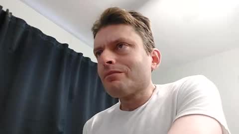 Snapshot of undress_me_ chatting on 03.11.25 undress me online show from 03.11.25