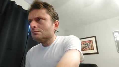 Snapshot of undress_me_ chatting on 12.05.25 undress me online show from 12.05.25