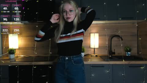 Im online every day 1700 GMT-4 online show from 02.02.25