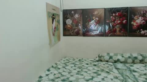 Roxanne online show from 12.27.24