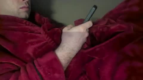 Snapshot of universalstudihoes chatting on 01.18.25 universalstudihoes online show from 01.18.25