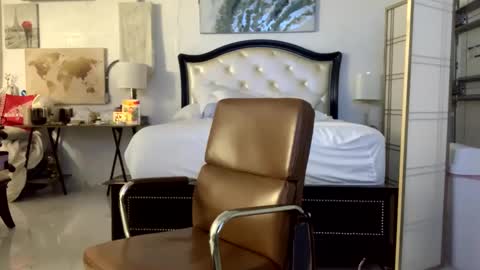 Stepbro online show from 02.09.25