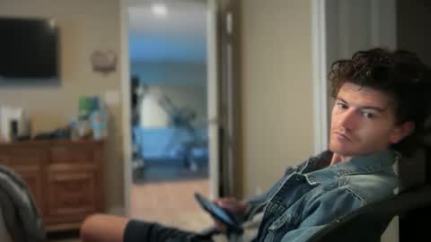 Stepbro online show from 09.21.25