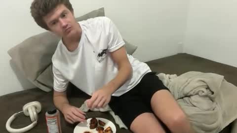 Snapshot of unverifiedbwc chatting on 03.13.26 Stepbro online show from 03.13.26