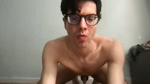Snapshot of upsetboy chatting on 05.22.26 deaf mute boy online show from 05.22.26