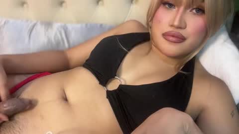 Snapshot of ur_bombshellpatty chatting on 03.21.26 ur_bombshellpatty online show from 03.21.26