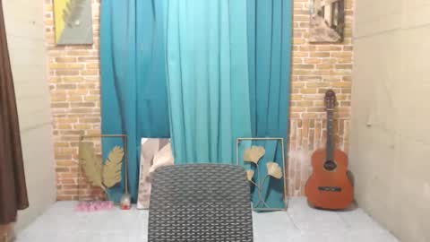 Snapshot of ur_boy_mark chatting on 11.18.25 ur_boy_mark online show from 11.18.25