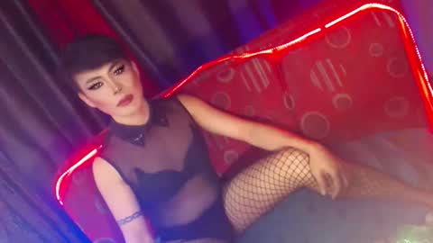 Snapshot of ur_dominatrix chatting on 02.25.26 MISS ANNA online show from 02.25.26